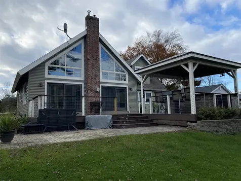 76 Quinn Cove Road Wells VT 05774