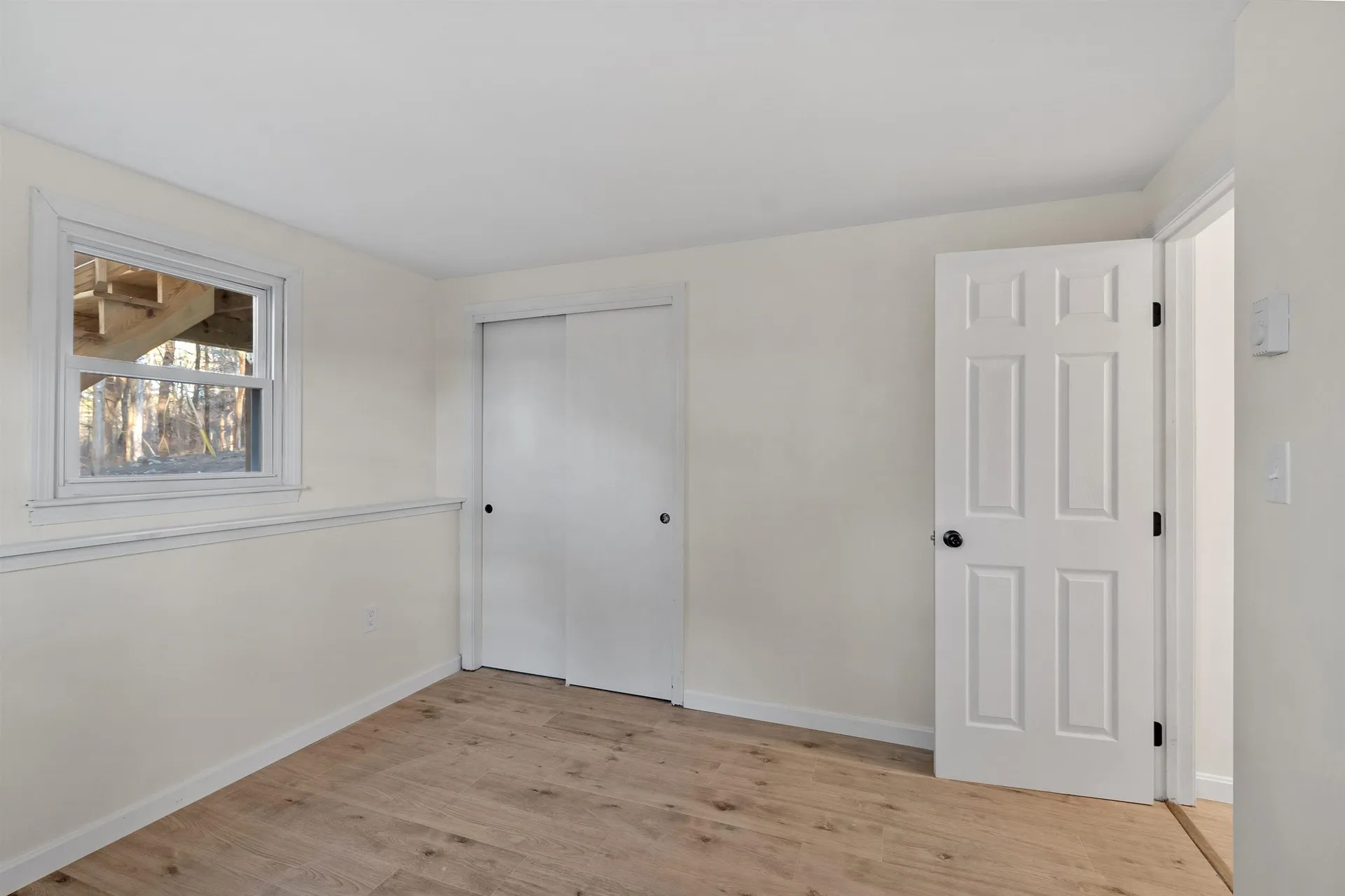 43 Gowing Road Hudson NH 03051