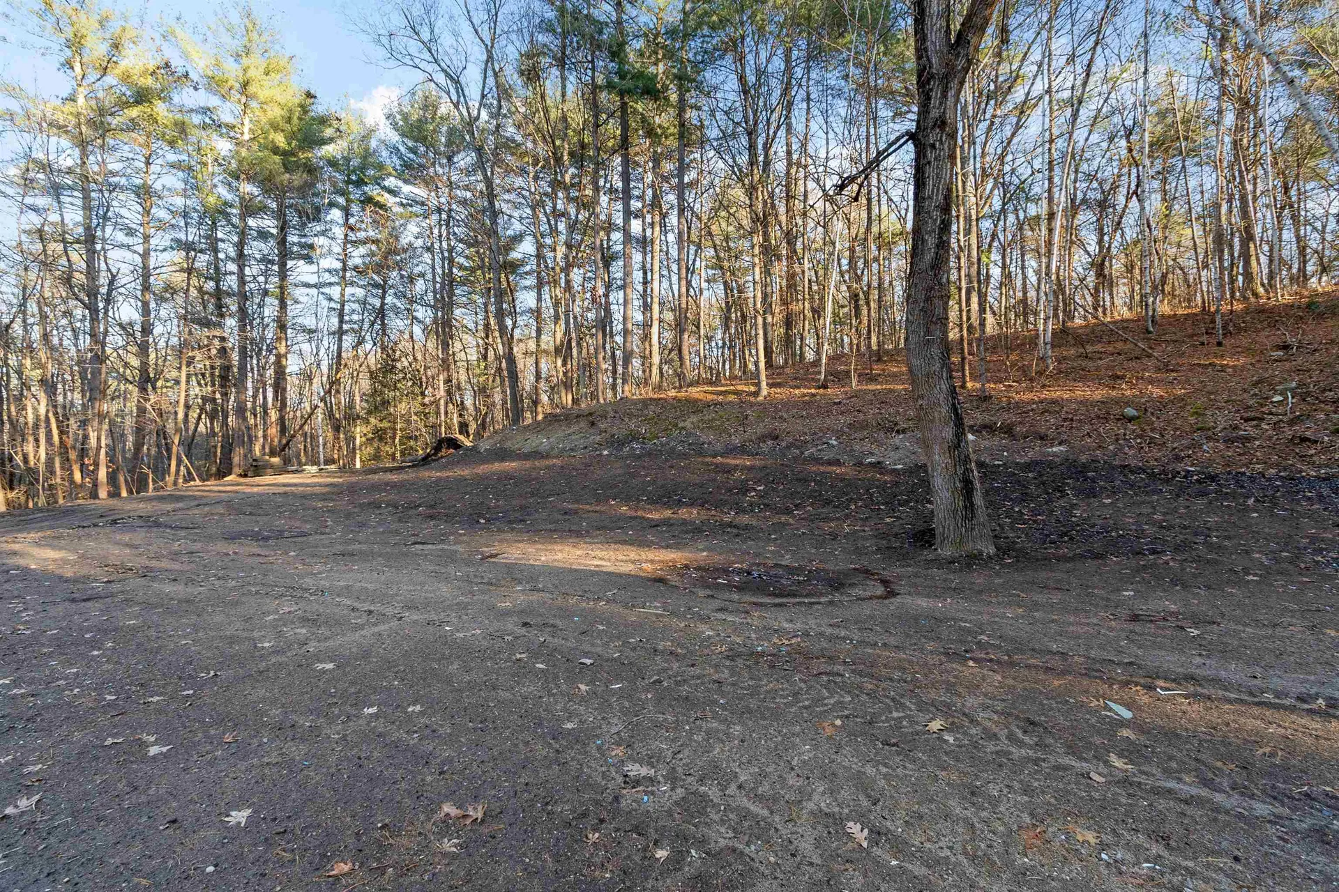 43 Gowing Road Hudson NH 03051