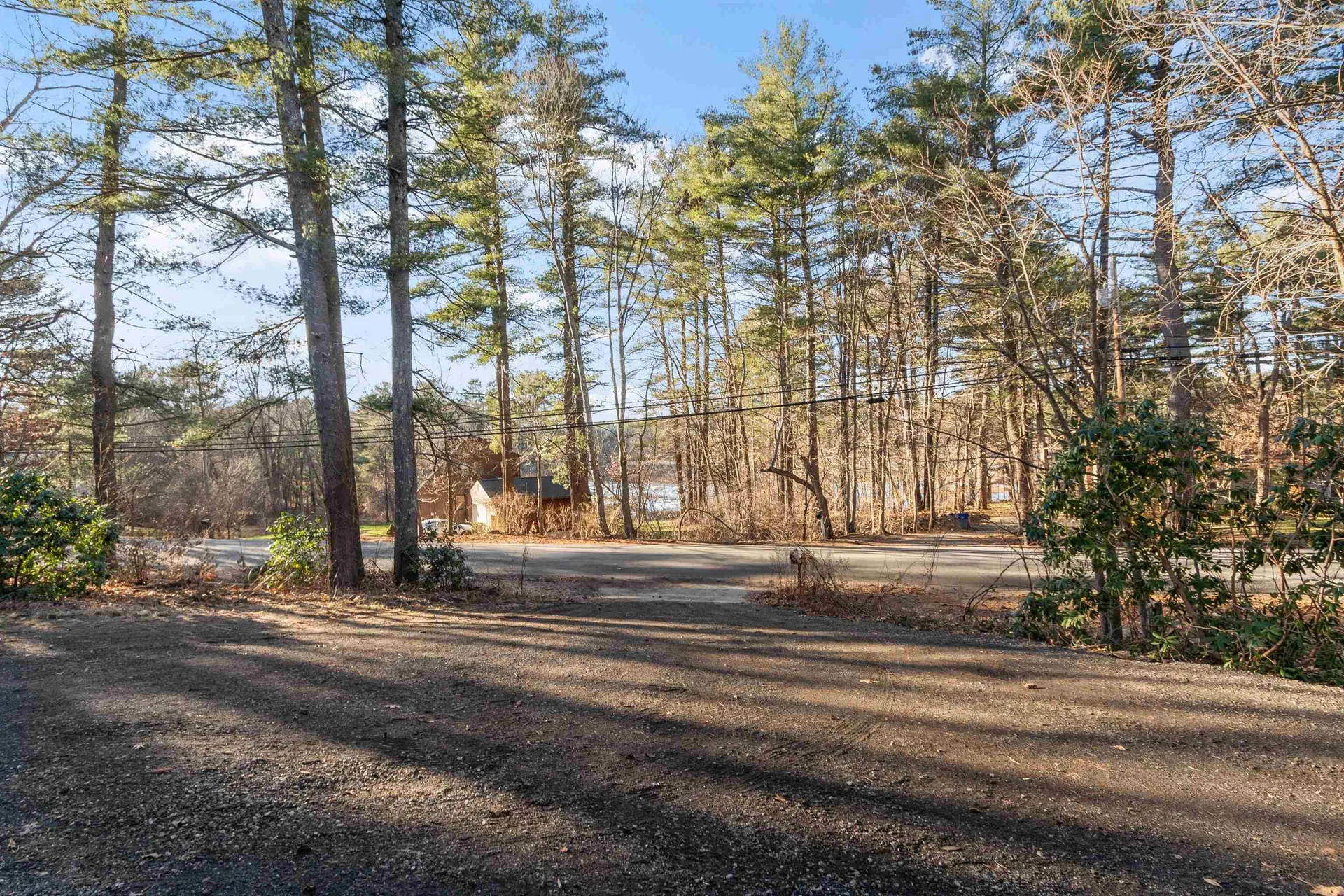 43 Gowing Road Hudson NH 03051