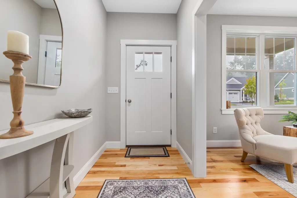 14 Rose Fountain Lane Hampton NH 03842