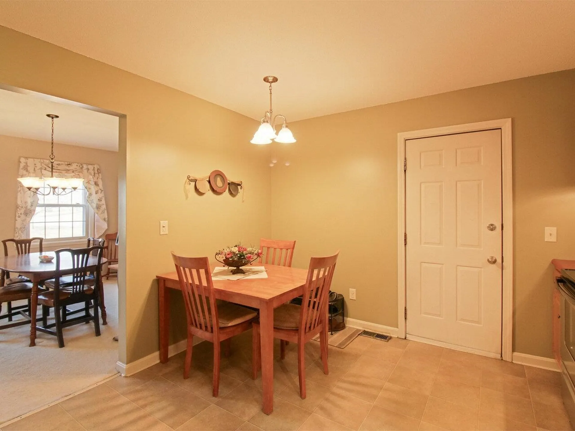 43 Countryside Drive Essex Junction VT 05452