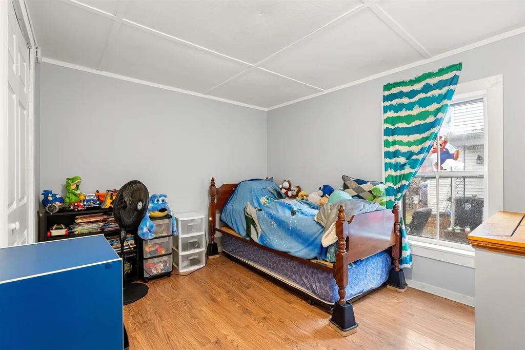 15 Prescott Street Nashua NH 03064