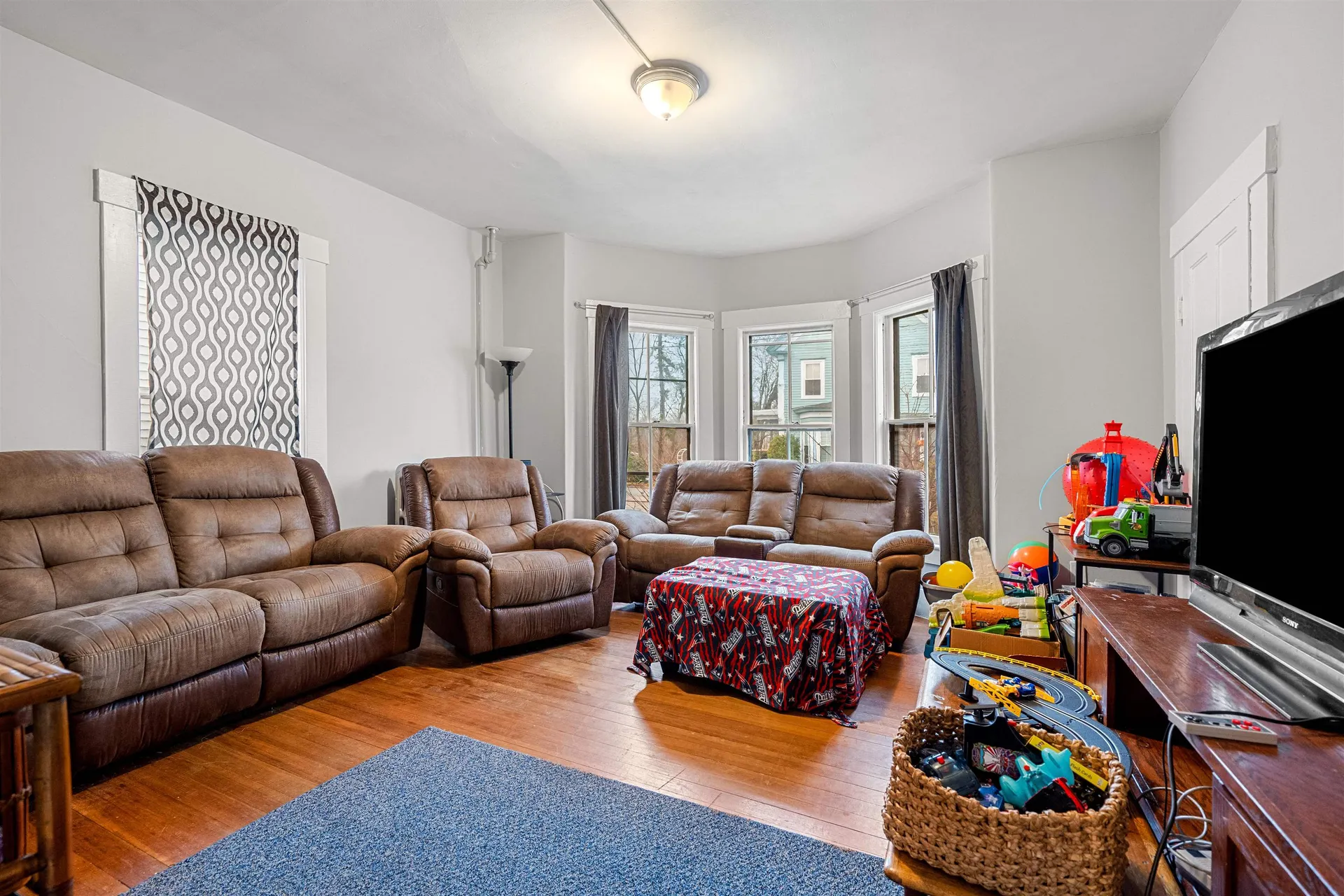 15 Prescott Street Nashua NH 03064