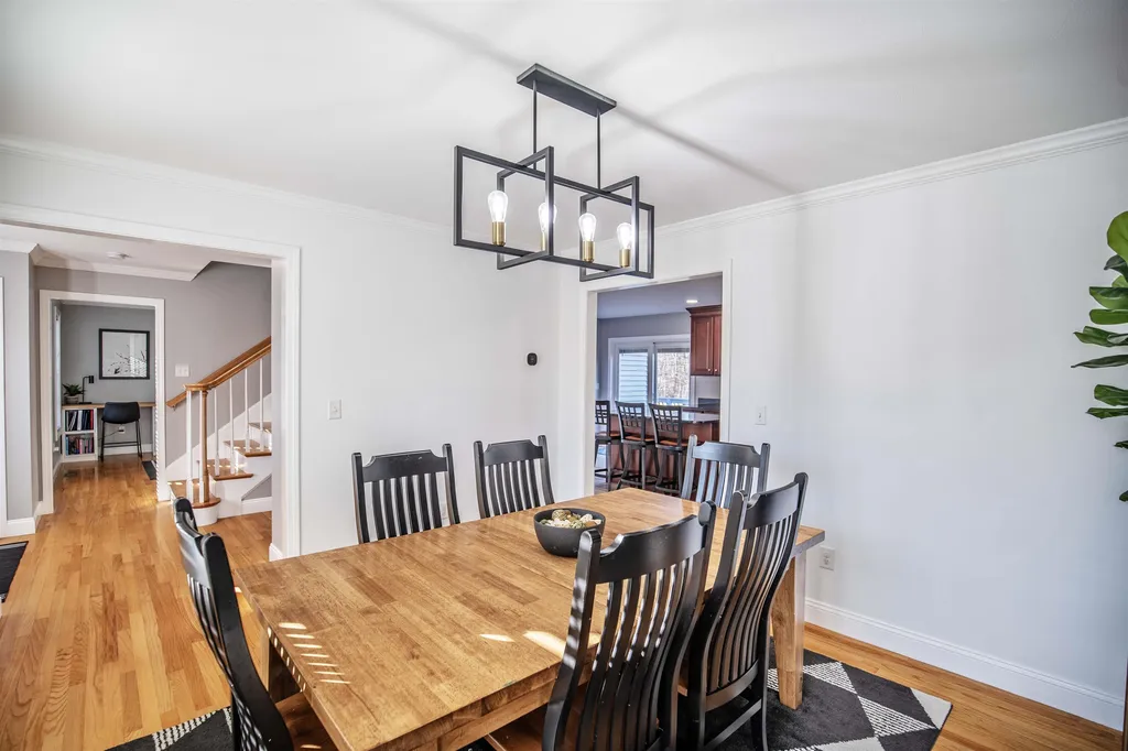 5 Fallon Drive Litchfield NH 03052