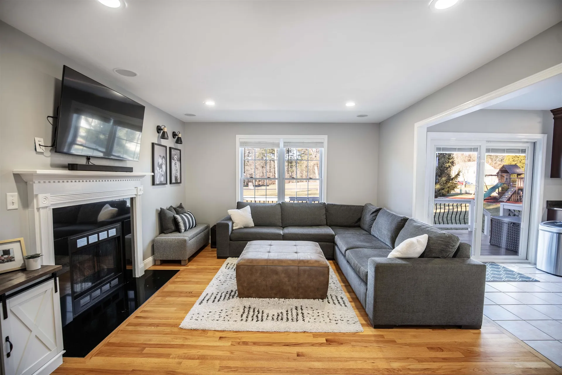 5 Fallon Drive Litchfield NH 03052
