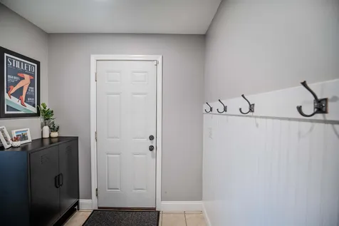 5 Fallon Drive Litchfield NH 03052