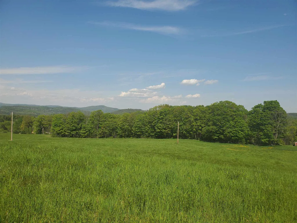 00a Thurston Hollow Corinth VT 05039