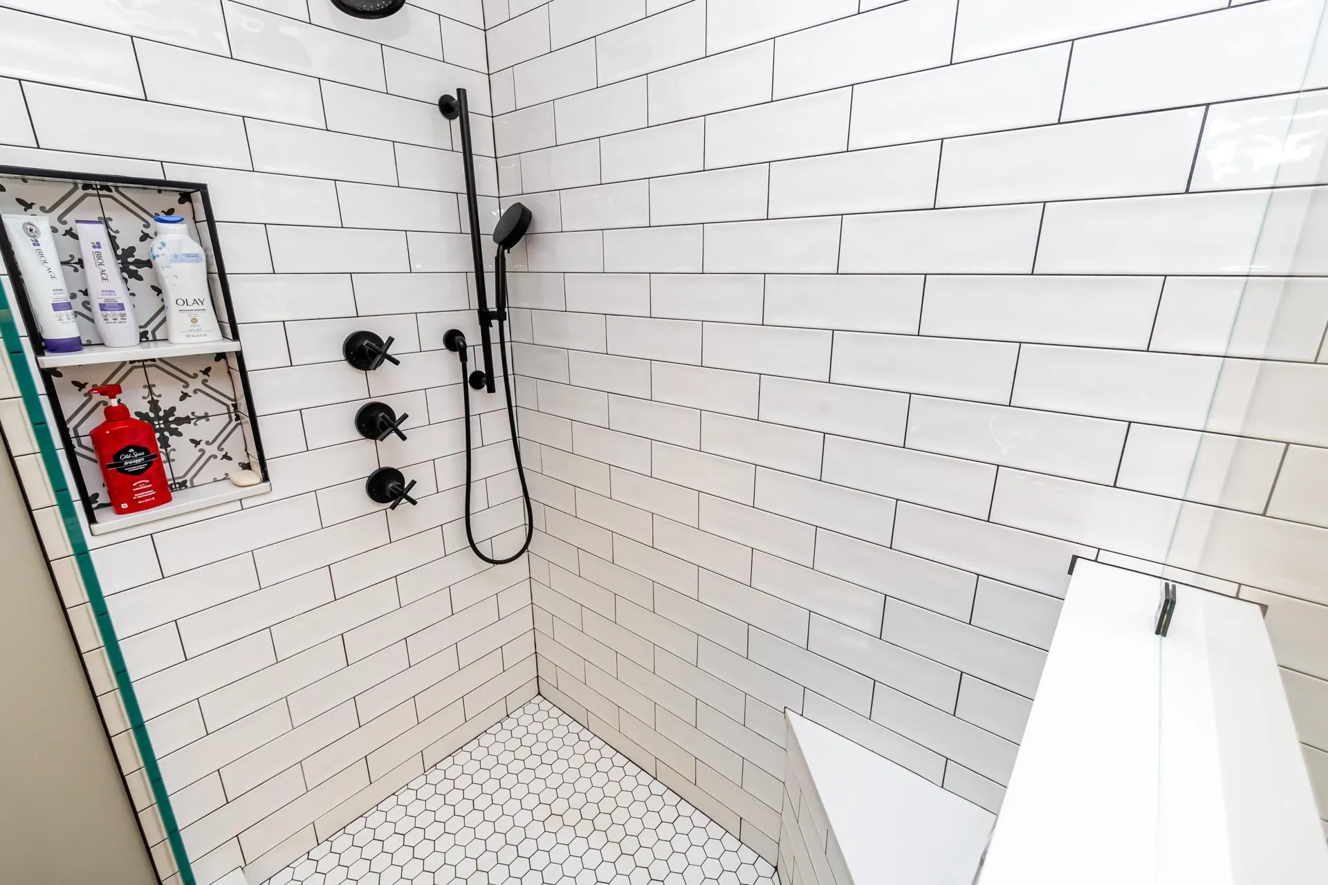 32 Pebble Beach Drive Bedford NH 03110