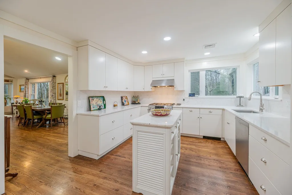 67 Coventry Lane Manchester VT 05255