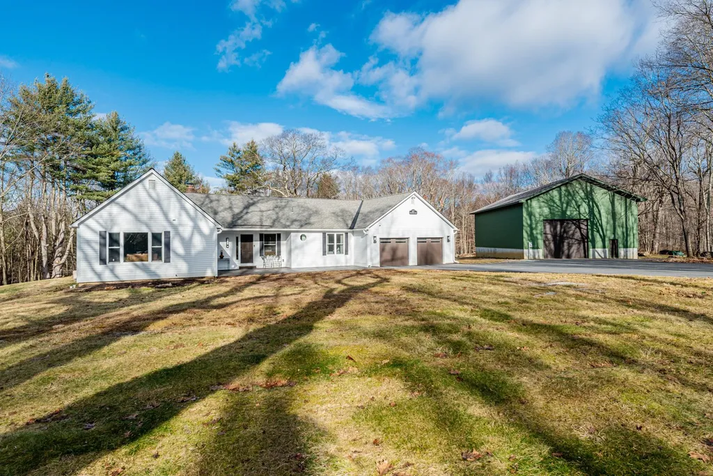 67 Coventry Lane Manchester VT 05255