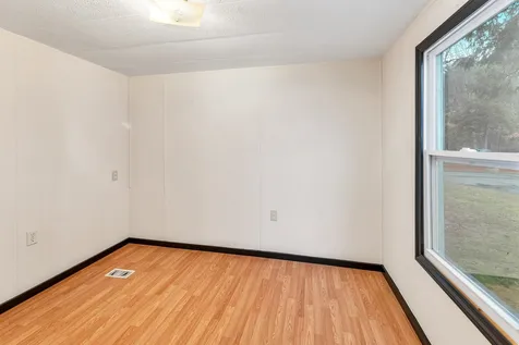 30 Cormier Drive Rochester NH 03867