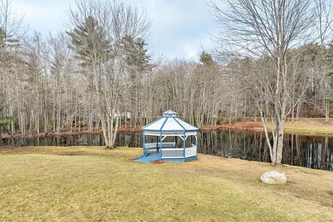30 Cormier Drive Rochester NH 03867