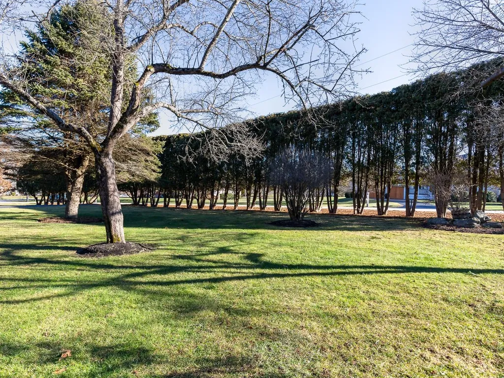 7 Apple Way Stratham NH 03885