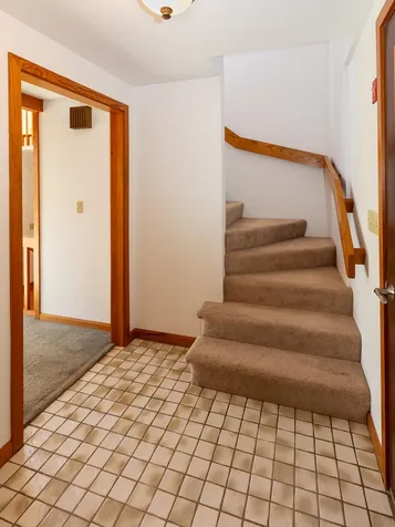 7 Apple Way Stratham NH 03885