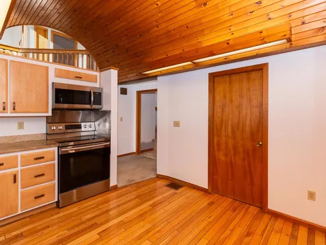 7 Apple Way Stratham NH 03885