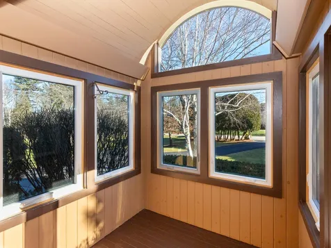 7 Apple Way Stratham NH 03885