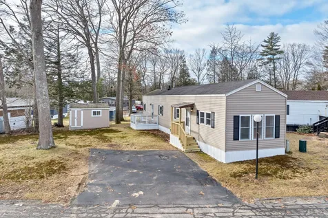 22 South Dewberry Lane Rochester NH 03867