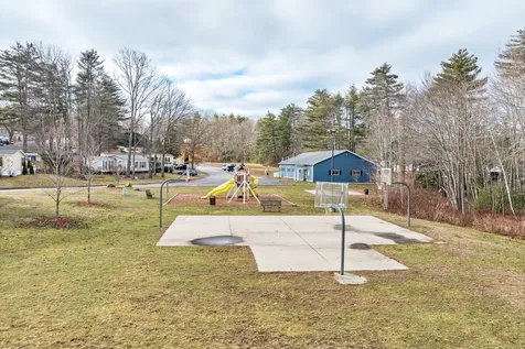 22 South Dewberry Lane Rochester NH 03867