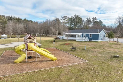 22 South Dewberry Lane Rochester NH 03867