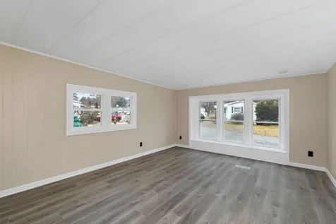 22 South Dewberry Lane Rochester NH 03867