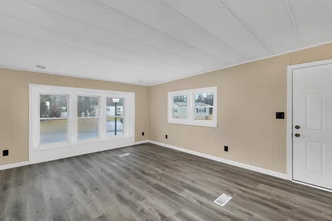 22 South Dewberry Lane Rochester NH 03867