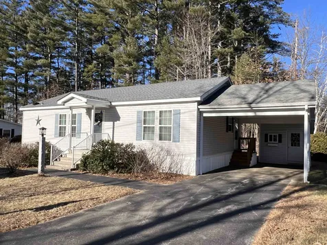 4 Centerwood Drive Concord NH 03301