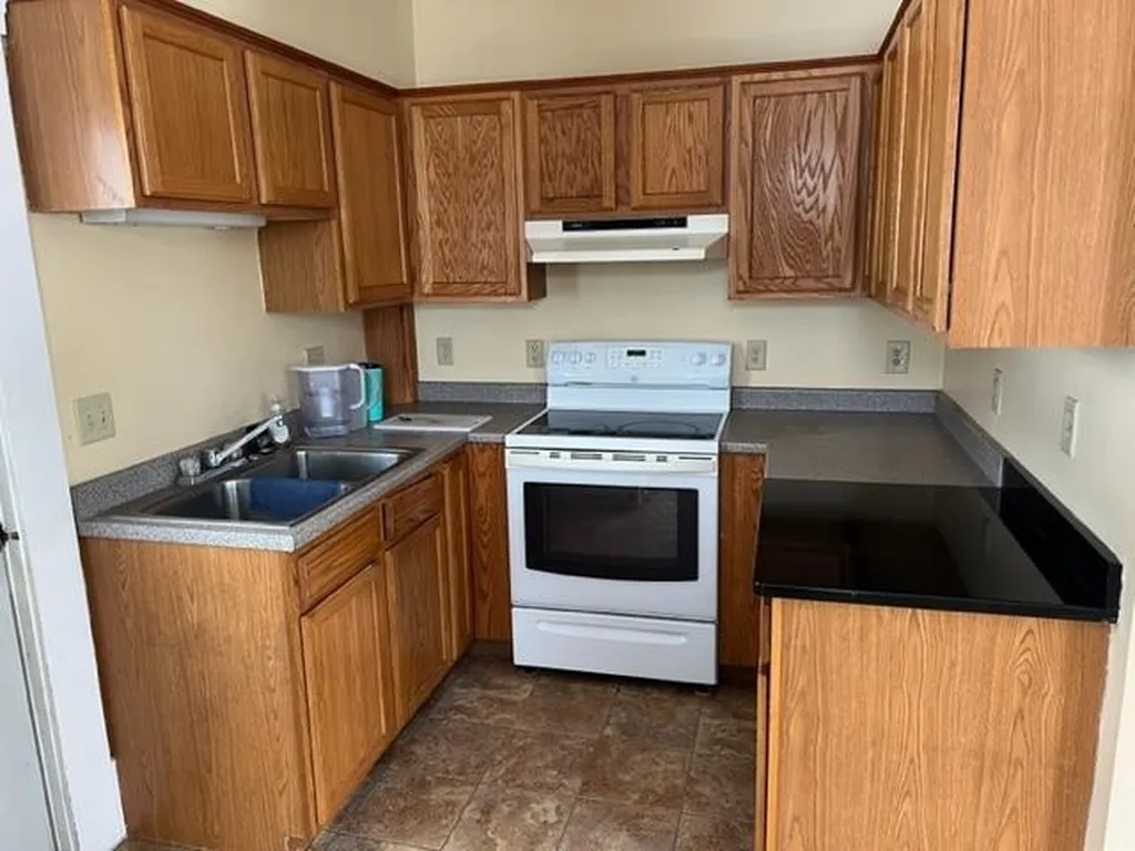 3242 Main Street Cabot VT 05647