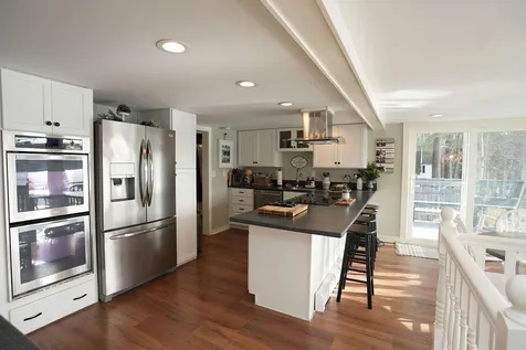 9 Casey Road East Kingston NH 03827
