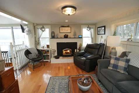 9 Casey Road East Kingston NH 03827