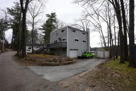 9 Casey Road East Kingston NH 03827