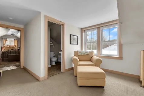 17 Meadow Street Ludlow VT 05149
