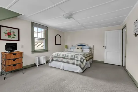17 Meadow Street Ludlow VT 05149