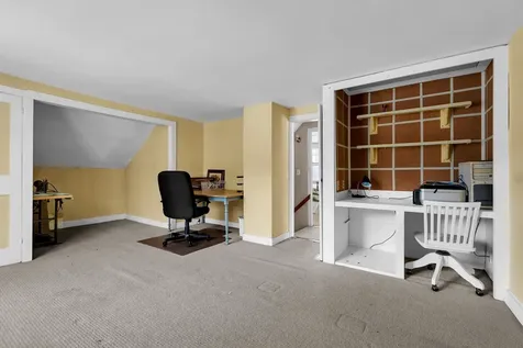 17 Meadow Street Ludlow VT 05149