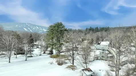 17 Meadow Street Ludlow VT 05149