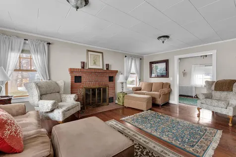 17 Meadow Street Ludlow VT 05149