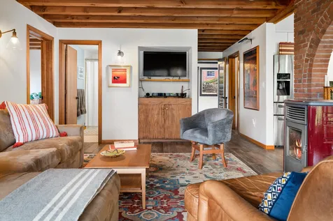43 Pico Road Lyme NH 03768