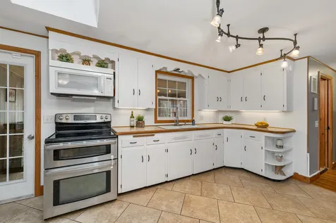 107 Morrill Street Gilford NH 03249