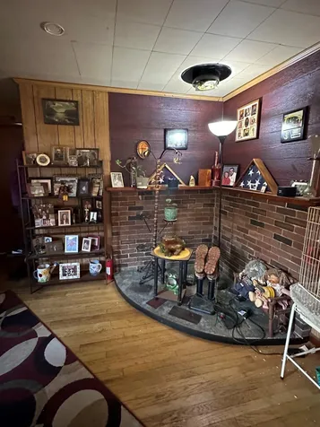 328 Guilford Street Brattleboro VT 05301