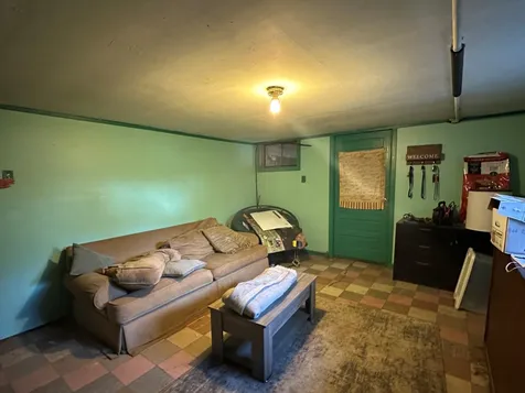 328 Guilford Street Brattleboro VT 05301
