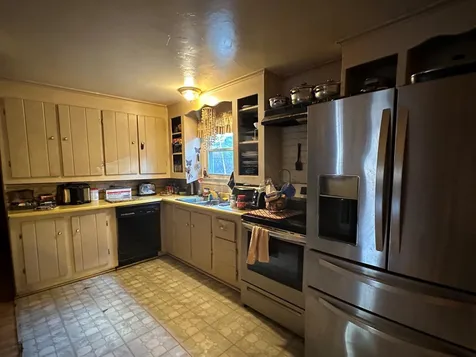 328 Guilford Street Brattleboro VT 05301