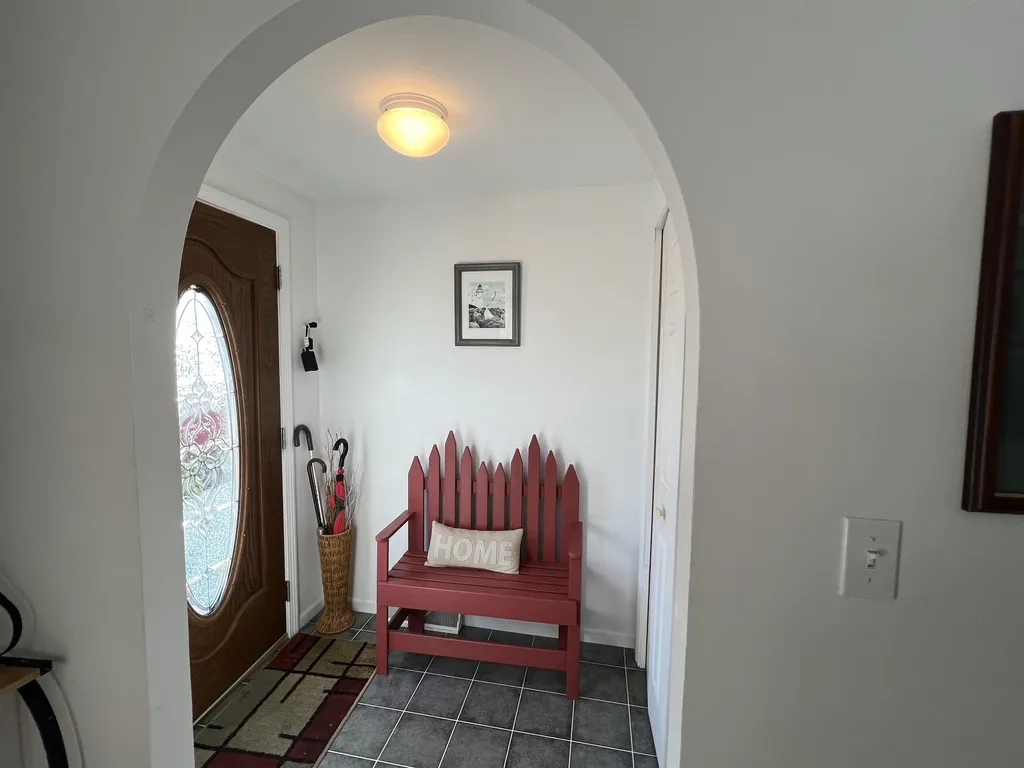 28 Constitution Way Dover NH 03820