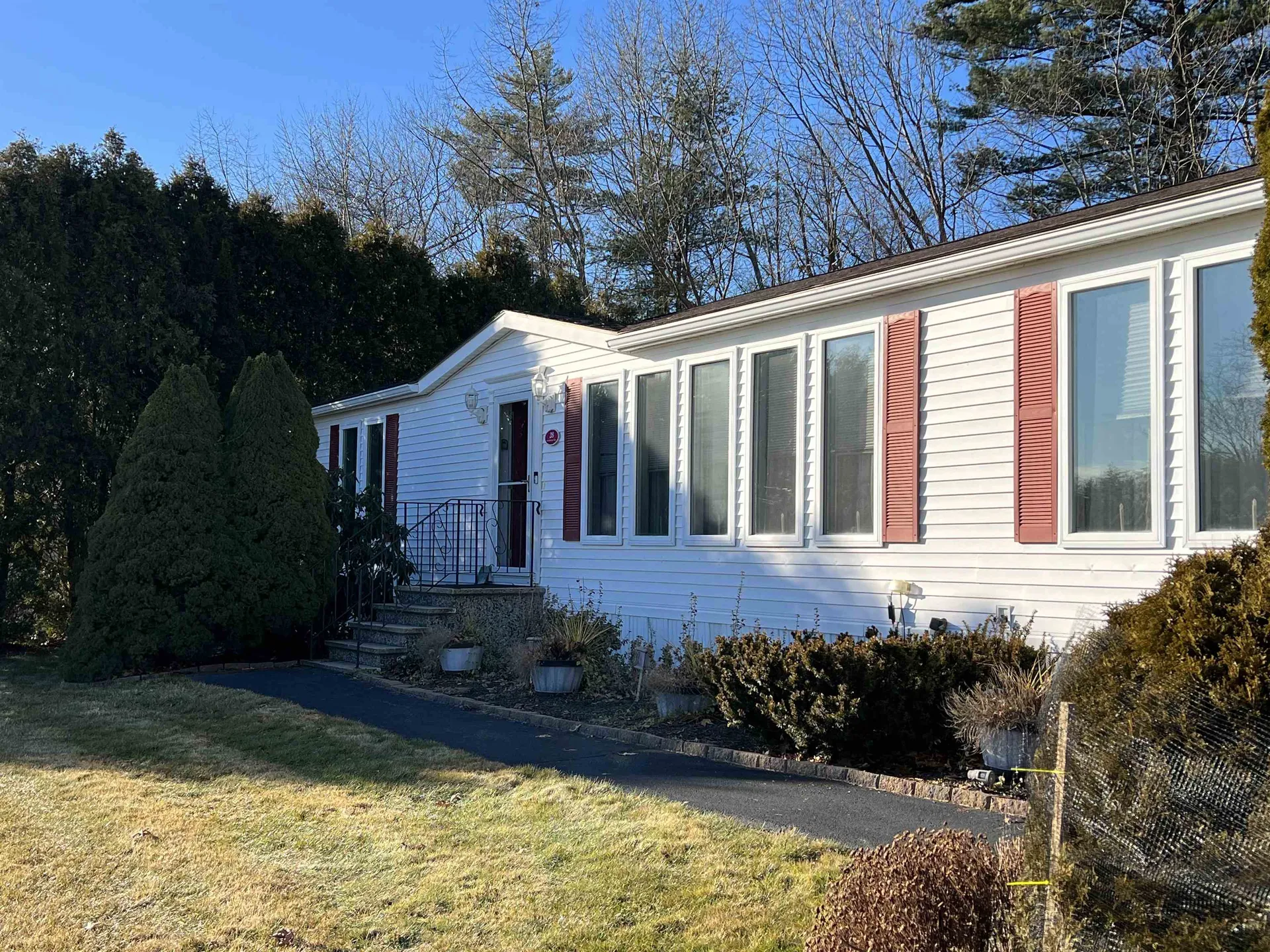 28 Constitution Way Dover NH 03820