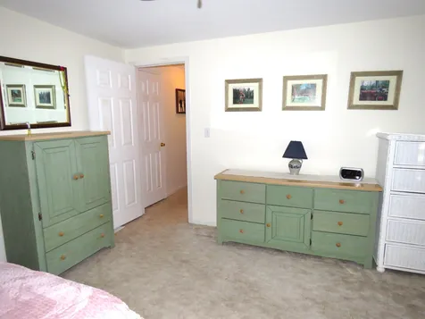 28 Constitution Way Dover NH 03820