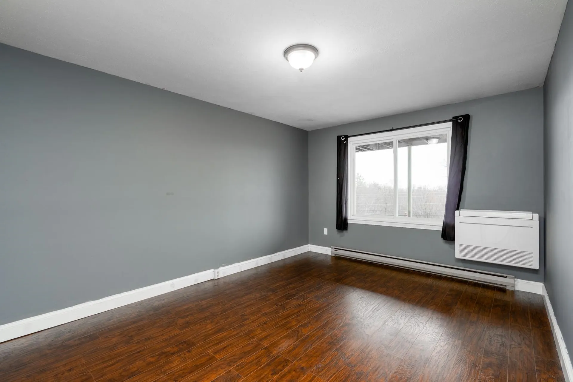 100 Pillsbury Road Londonderry NH 03053
