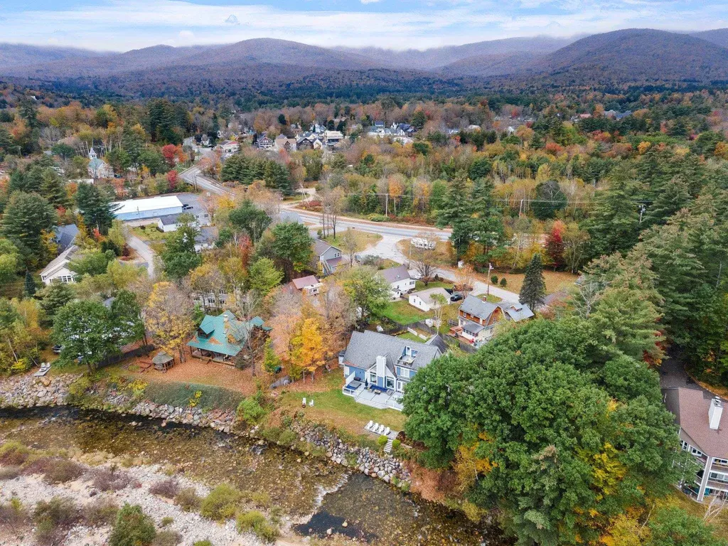 16 Depot Street Woodstock NH 03262