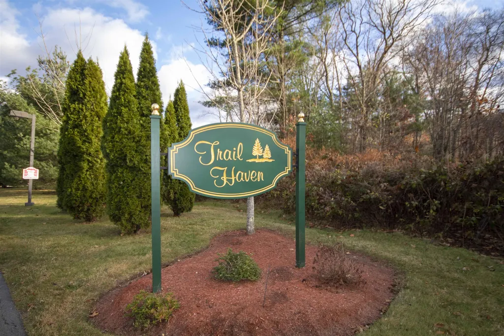 94 Trail Haven Drive Londonderry NH 03053