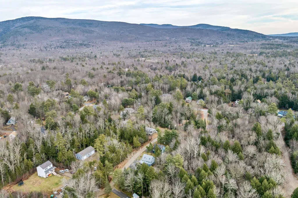 7 Westborn Circle Moultonborough NH 03254