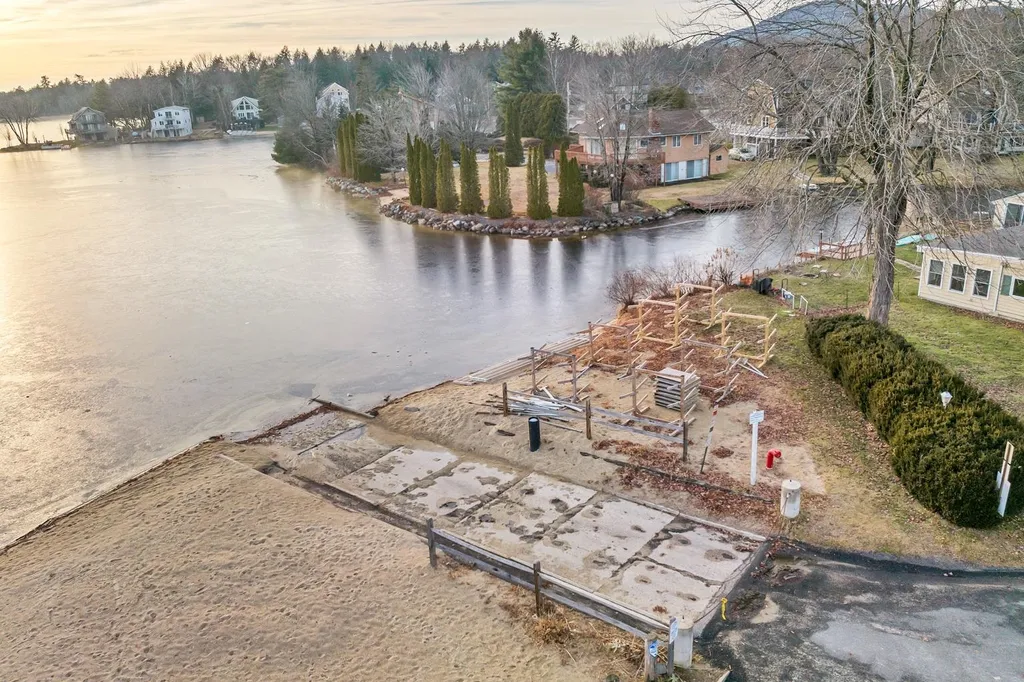 7 Westborn Circle Moultonborough NH 03254