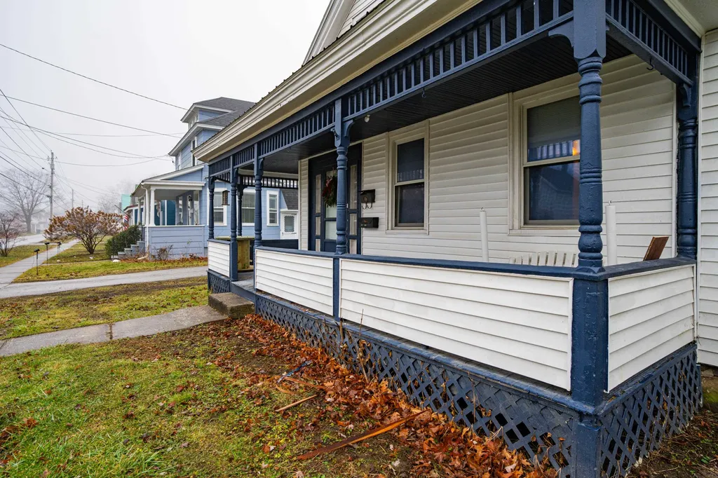38 North Elm Street St. Albans City VT 05478